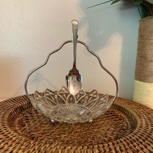 Vintage Petal Pattern Mint dish with caddy